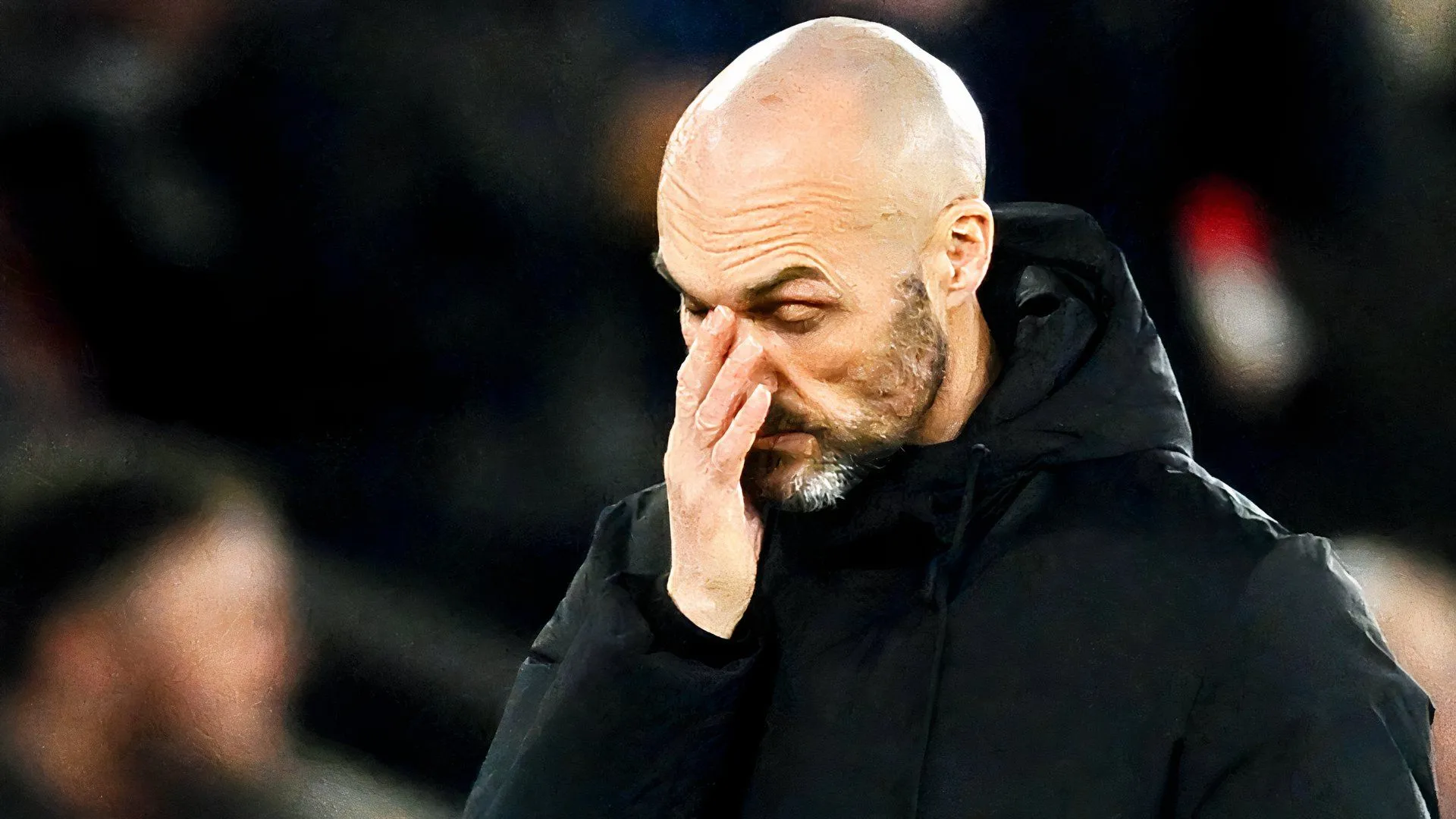 Huấn luyện viên Luke Williams tại trận đấu giữa Swansea City và Southampton