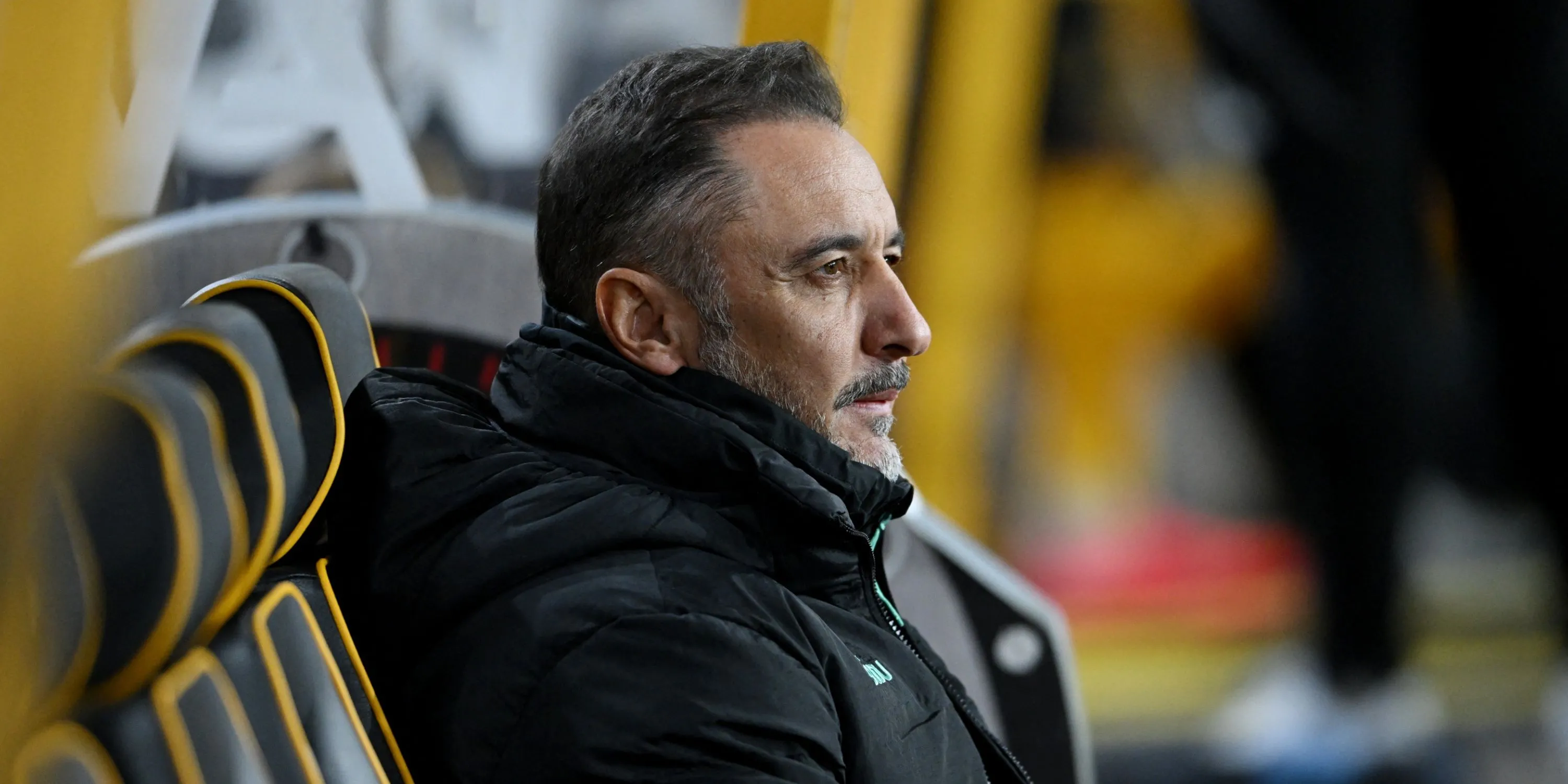 Huấn luyện viên Vitor Pereira rời khỏi Wolverhampton sau khi bị sa thải