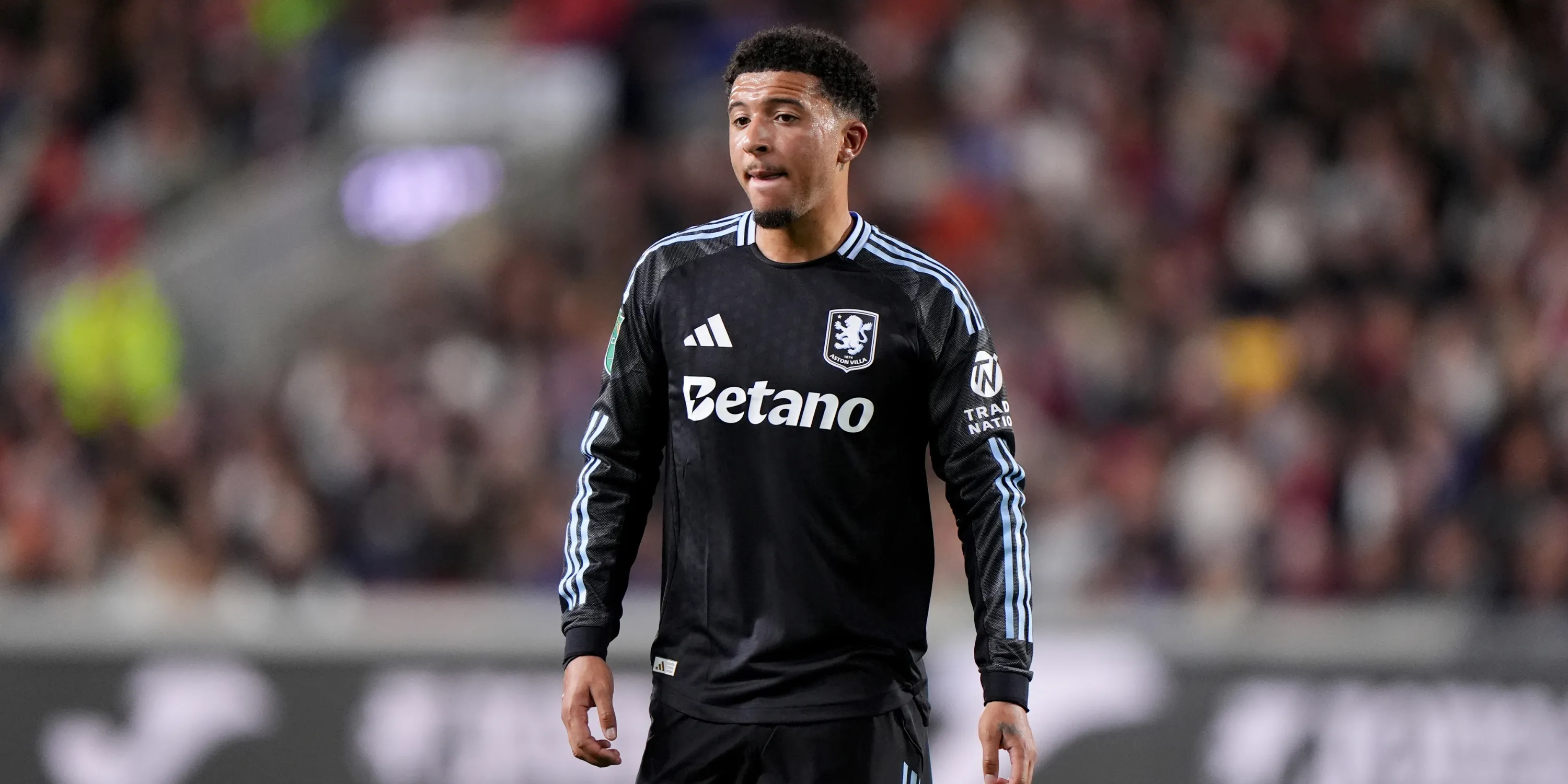 Jadon Sancho ở Aston Villa