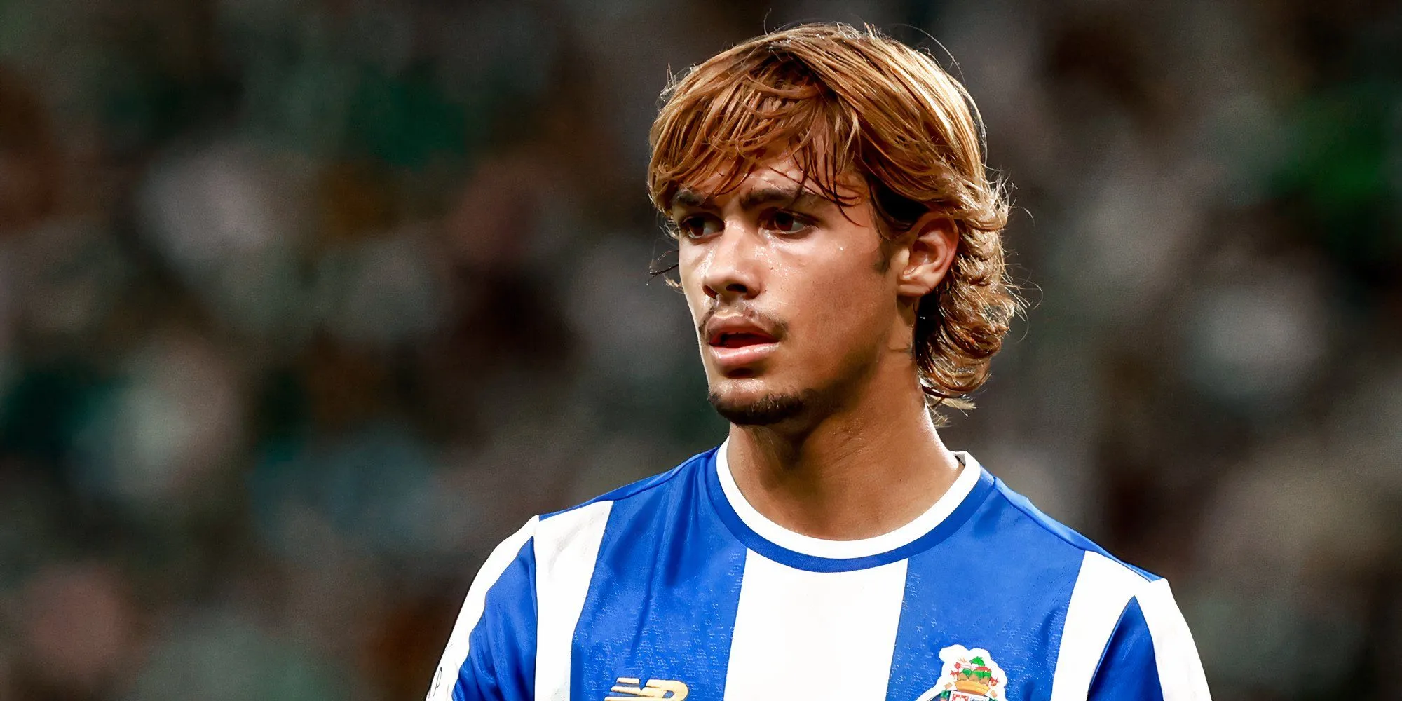 Rodrigo Mora thi đấu cho Porto