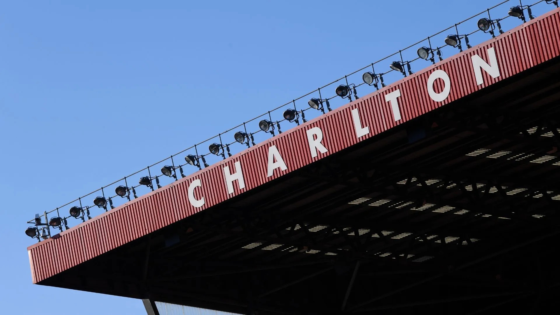 Sân The Valley, nhà sân của Charlton Athletic, nơi cơ hội lớn đến với Fullah