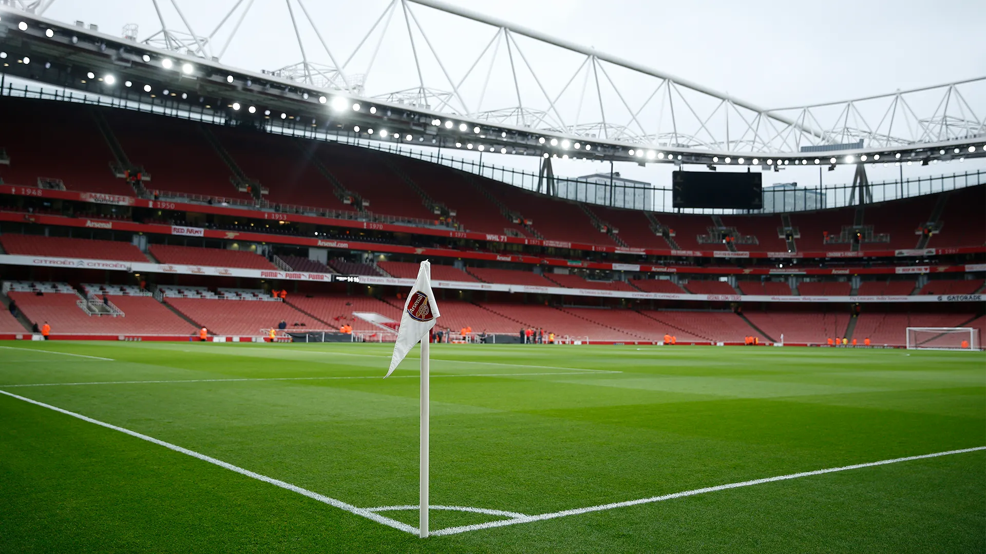 Sân vận động Emirates - Nhà của Arsenal FC tại London